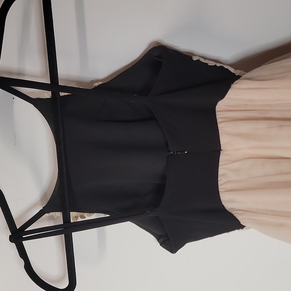Blondie Nites Juniors Black and Tan Mini Formal Dress - Picture 8 of 10